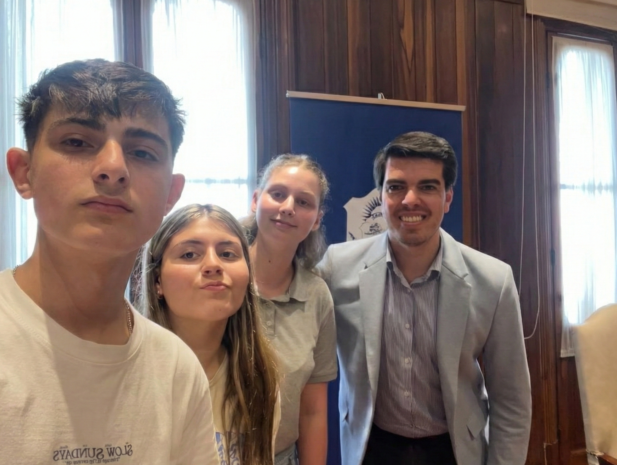 Reunión con autoridades